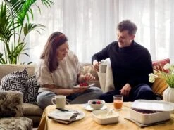 Arabia Mainio Sarastus Uunivuoka 0,7 L -Stelton Myynti 2021 Arabia Mainio Sarastus 09 1