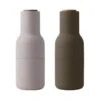 MENU Bottle Grinder Maustemyllyt 2 Kpl, Hunting Green-beige-pähkinä 2 MENU Bottle Grinder Maustemyllyt 2 Kpl, Hunting Green-beige-pähkinä -Stelton Myynti 2063Menu 19 isoTH
