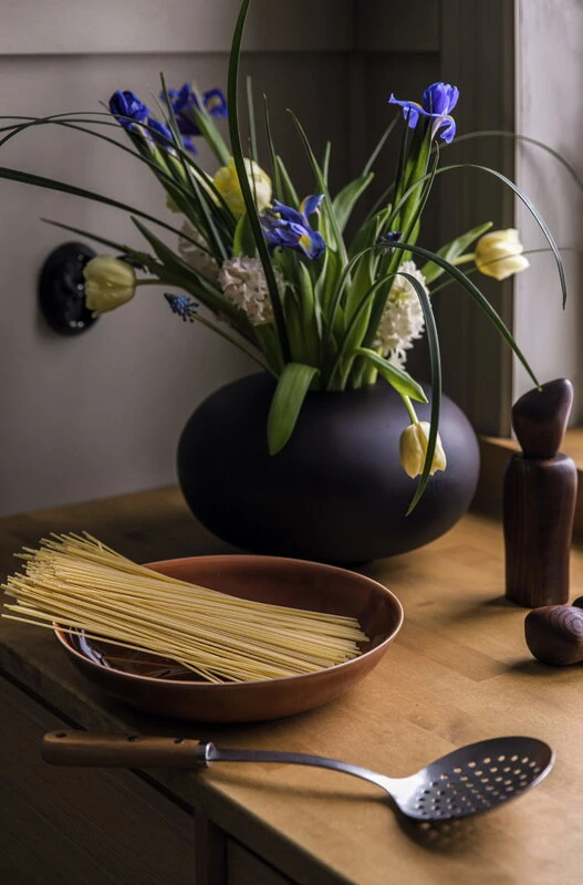 Ferm LIVING Pebble Maustemylly, Tummanruskea 7 Ferm LIVING Pebble Maustemylly, Tummanruskea - Image 5