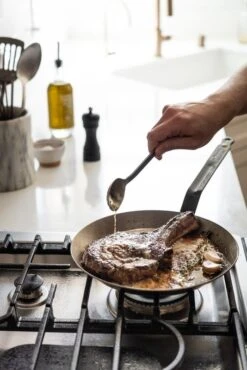 De Buyer Mineral B Pihvipannu 28 Cm -Stelton Myynti 5616 ambiance 1