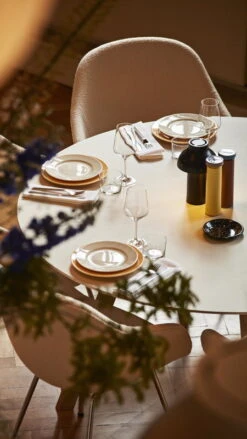 HAY Salt & Pepper Maustemylly, M, Keltainen -Stelton Myynti AAC 127 Flamiber cream A5 chrome base PC Portable black Salt and Pepper yellow Salt and Pepper terracotta Sunday Cutlery Enamel Dish sprinkle black