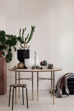 Ferm LIVING Alza Samppanjanjäähdytin, Valkoinen 13 Ferm LIVING Alza Samppanjanjäähdytin, Valkoinen -Stelton Myynti ALZAF5