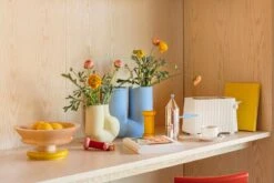 Alessi Sottsass Korkkiruuvi, Punainen - Pinkki - Keltainen 13 Alessi Sottsass Korkkiruuvi, Punainen - Pinkki - Keltainen -Stelton Myynti FDS ruoka Alessi5 1