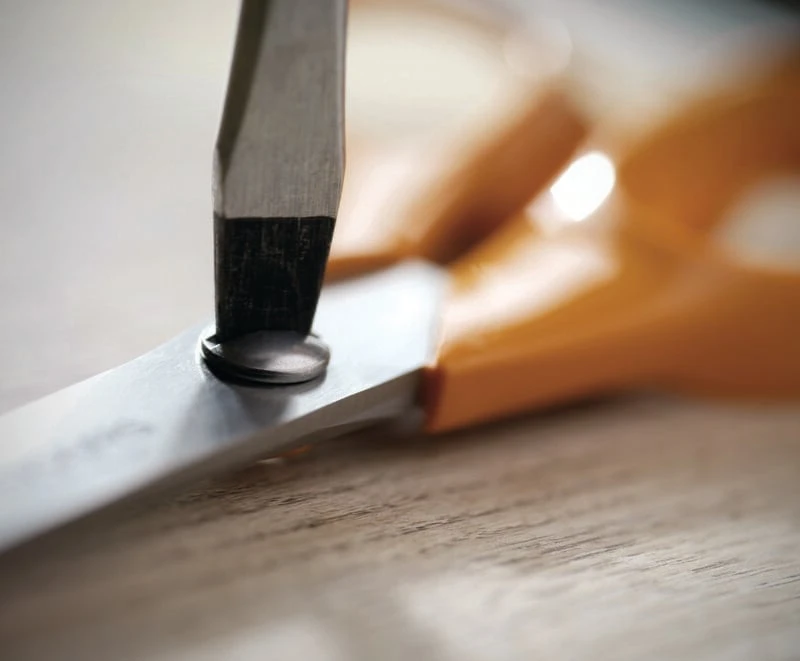 Fiskars Classic Ammatti- Ja Kangassakset, 25 Cm 6 Fiskars Classic Ammatti- Ja Kangassakset, 25 Cm - Image 4