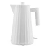 Alessi Plissé Vedenkeitin 1,7 L, Valkoinen -Stelton Myynti MDL06 W 01