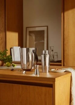 Rosendahl Grand Cru Shaker -Stelton Myynti ROS 18730 18731 18732 18733 25343 25043 20709 01 1