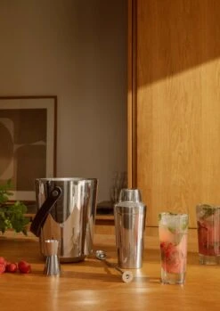 Rosendahl Grand Cru Baarimitta -Stelton Myynti ROS 18730 18731 18732 18733 25354 02 2