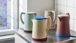 HAY Sowden Vedenkeitin, Minttu -Stelton Myynti Sowden Kettle EU brown grey mint yellow