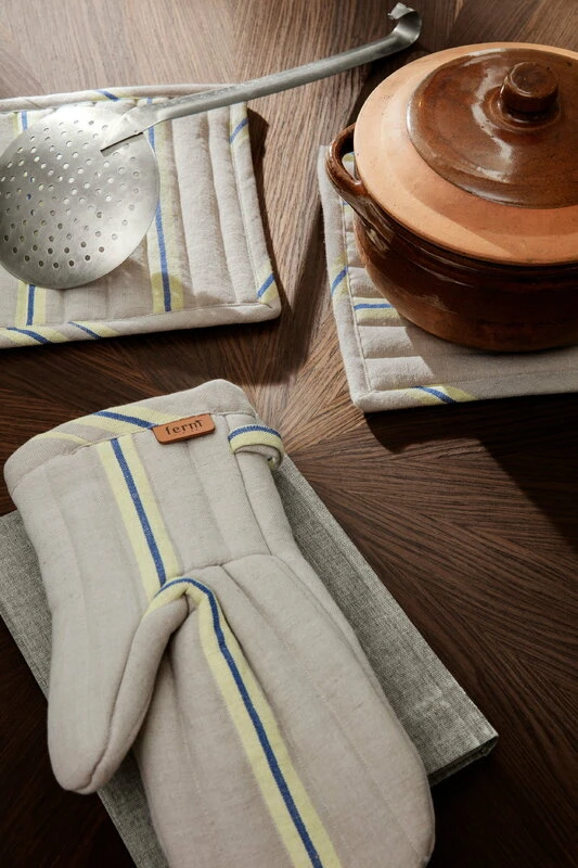 Ferm LIVING Hale Uunikinnas, Beige - Keltainen - Sininen 5 Ferm LIVING Hale Uunikinnas, Beige - Keltainen - Sininen - Image 4