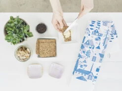 Kauniste Mökkilä Keittiöpyyhe, Sininen -Stelton Myynti kauniste 2016ss promotion print0014