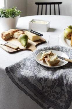 Edessä -Stelton Myynti lapuan kankurit villiyrtit linen towel grey white